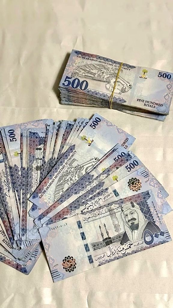swdbnkld2's tweet photo. كم المبلغ الي يسد كامل إحتياجاتك 💙

لمتابعيني فقط 📥
للحصول على مساعده يرجاء تزويدنا بالأتي برسالة عبر الخاص

1/ اسمك الكامل....

2 رقم جوالك....

3 المنطقه....

4 الغرض من طلب تقديم المساعدة

#السعودية #الهلال #الامارات #الكويت #قطر #البحرين #عمان

#الرياض https://t.co/cJL9FUoNUc