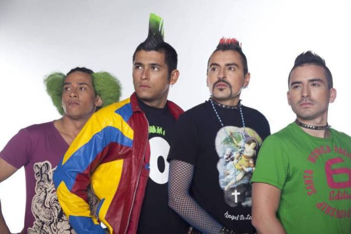 Flexlh's tweet image. Mi cabeza si hicieran Inside Out