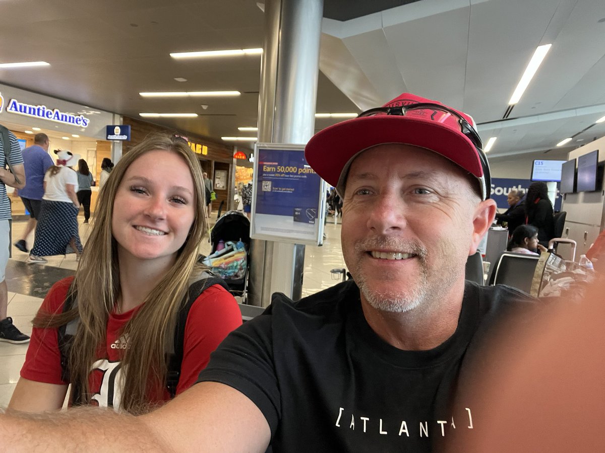 Jack M. Williams (@hit_run_score) on Twitter photo So happy to be able to spend week in CO 🏔️ with <a href="/JordanW2024/">Jordan Williams</a> Can’t believe it’s her last trip playing travel ball there of her career!! <a href="/Bandits05/">Beverly Bandits Premier 18U - Conroy</a> <a href="/DanesClub/">DenmarkDanesDugoutClub</a> <a href="/LouisvilleSB/">Louisville Softball</a> So happy to be able to spend week in CO 🏔️ with <a href="/JordanW2024/">Jordan Williams</a> Can’t believe it’s her last trip playing travel ball there of her career!! <a href="/Bandits05/">Beverly Bandits Premier 18U - Conroy</a> <a href="/DanesClub/">DenmarkDanesDugoutClub</a> <a href="/LouisvilleSB/">Louisville Softball</a>