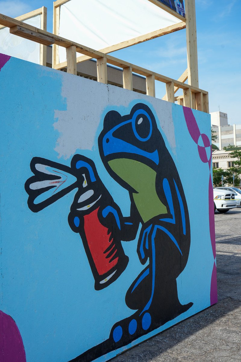 What a mural masterpiece! 🎨🖌️

Back in June, #WichitaHabitat teamed up with <a href="/Brickmob/">nalkus mincer</a> again at <a href="/Riverfest/">Wichita Riverfest</a> to create something truly special - a vibrant mural coming to life! Huge thanks to everyone who came out and splashed their creativity onto these walls! #CommunityArt