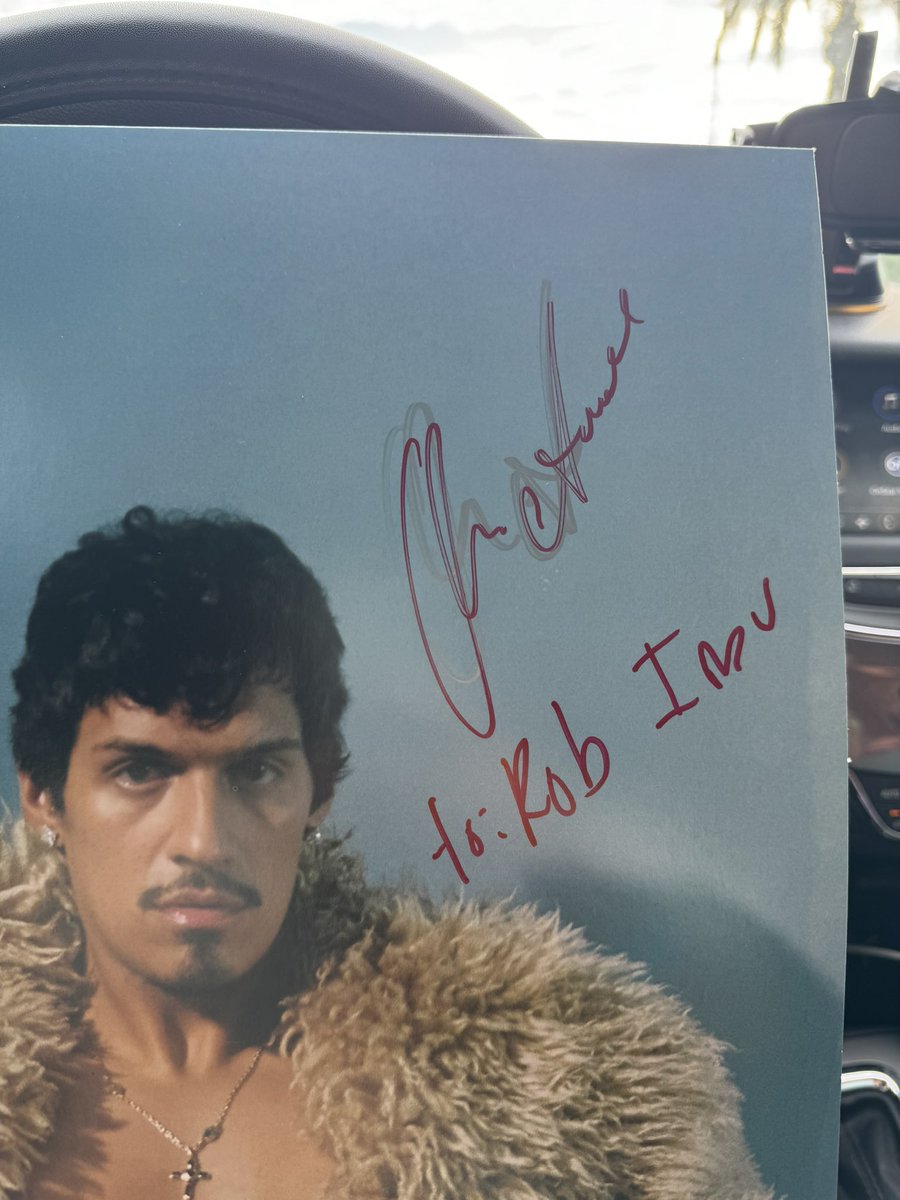akadotrob's tweet photo. Life = complete https://t.co/5lpXZ9ejvT