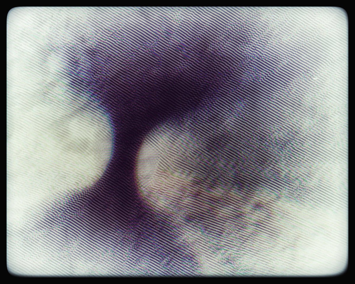 YavirArt's tweet photo. Evening in the park
#abstract #digital #digitalart #wave #abstractart #painting #digitalpainting #dark #split #lineart #linearity #Ukraine #Ukrainian #Ukrainianartist #nft #solana #sol #bonk #solmail #wif #wen #jup #jupiter https://t.co/UFCESL0iYo