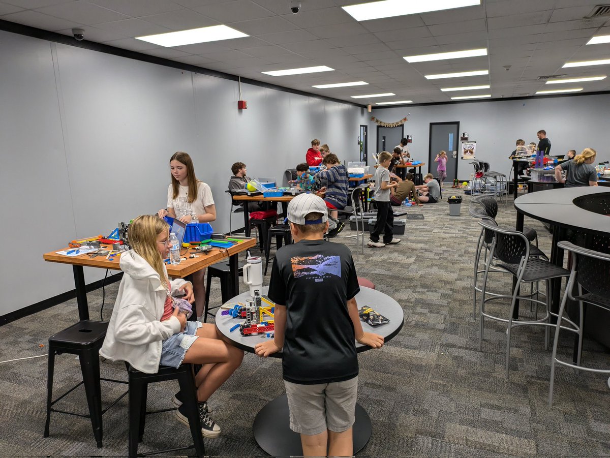Mr. Williams (@lrnitdoitmakeit) on Twitter photo Wes-Del hosting Day 1 of 3 VEX camp for grades 3-12. Over 50 students in attendance representing 5 school groups. Seriously impressed with the progress so far. Stay tuned for moving bits tomorrow! And thanks to Purdue Polytech Anderson for sponsoring! #VEX <a href="/VEXRobotics/">VEX Robotics</a> Wes-Del hosting Day 1 of 3 VEX camp for grades 3-12. Over 50 students in attendance representing 5 school groups. Seriously impressed with the progress so far. Stay tuned for moving bits tomorrow! And thanks to Purdue Polytech Anderson for sponsoring! #VEX <a href="/VEXRobotics/">VEX Robotics</a>