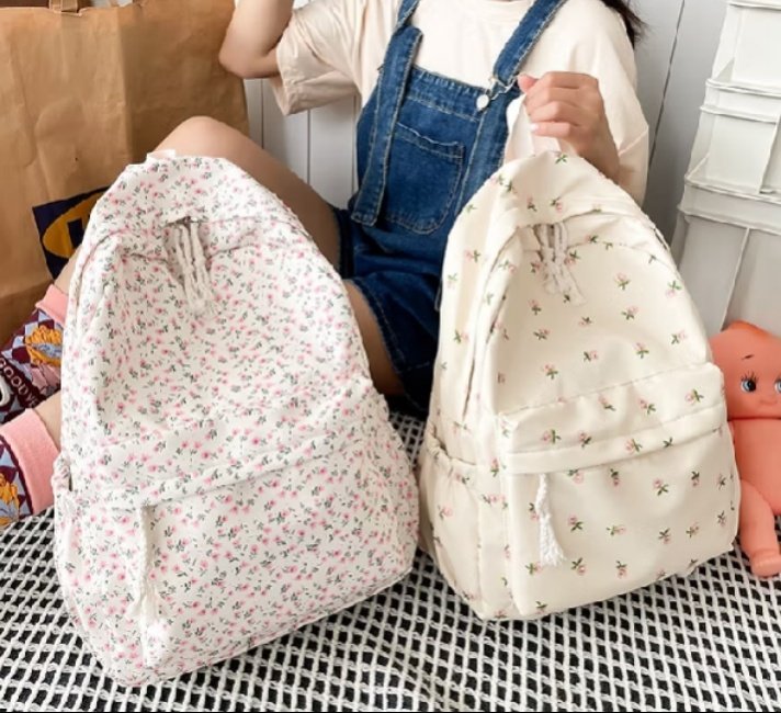 smgtcmiw725's tweet photo. Back to School bentar lagi. Butuh Tas Ransel atau Backpack baru gasihh. Cocok nih buat sekolah atau kuliah karena muat banyak.
🌷https://t.co/80VgjM4jmn

🌷https://t.co/w3TTluoew2

🌷https://t.co/4LM3Nj3obH

🌷https://t.co/8AASpN9YlF

#Ransel #TasSekolah #TasKuliah #Backpack https://t.co/mgvE5PfbhO