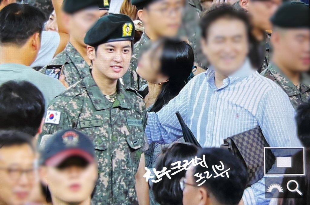 Chanwoo and his dad 🥹