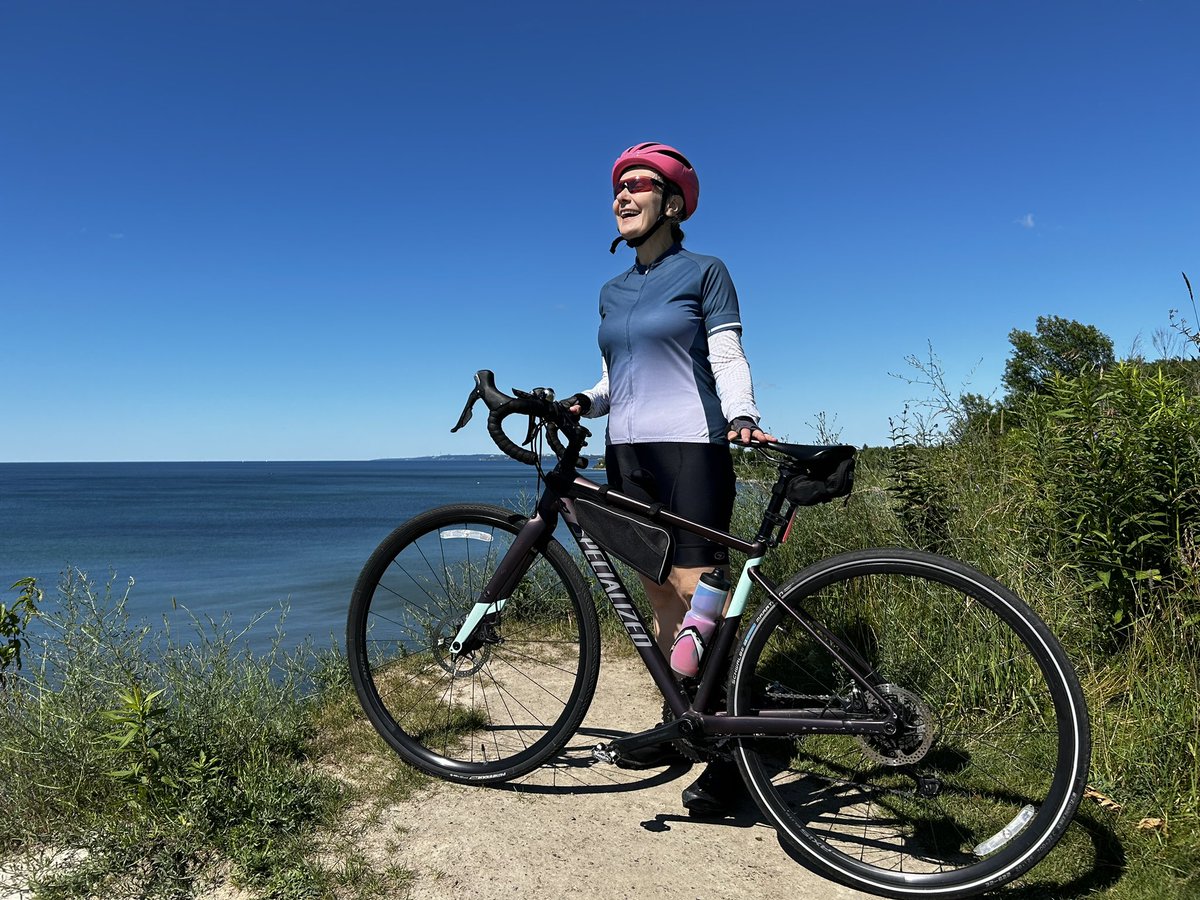 drCADuff's tweet image. 🇨🇦🚴🏻‍♀️ Waterfront spin from Rouge National Urban Park to Whitby -63kms of stunning Lake Ontario views!