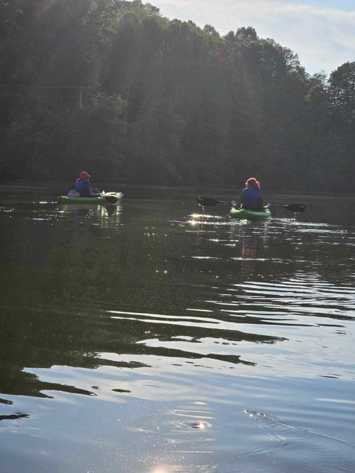 Went kayaking for the first time and it was so fun. This is living y&rsquo;all, I&rsquo;d get kayaks myself if my