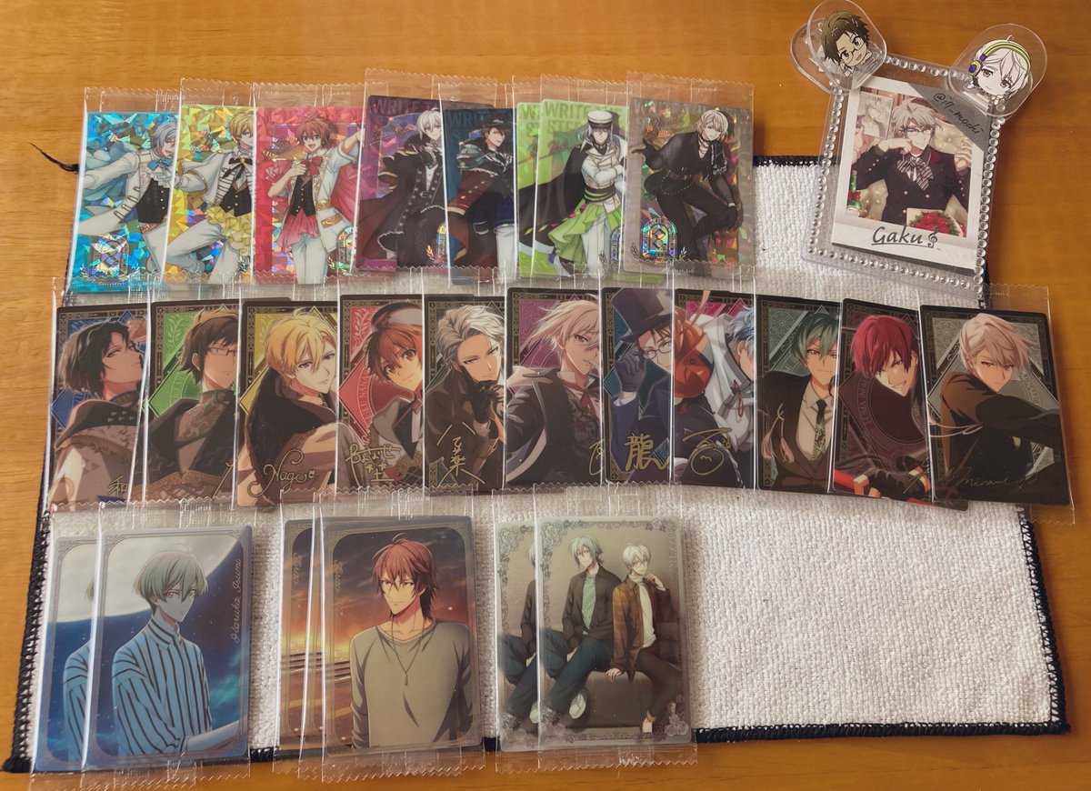 i7_mochi's tweet photo. 【交換】アイナナ　アイドリッシュセブン　ウエハース23

●8周年
譲）画像参照（環・千は各2枚）
求）壮五、楽、悠、虎於

●記念日
譲）画像参照（大和は2枚）

●その他
譲）画像参照
求）ドリドラトウマ

▶︎郵送でのお取引📮
▶︎異種交換◎
▶︎コンプ目的
▶︎お気軽にお声掛けください◎ https://t.co/mkjzBSkMgq