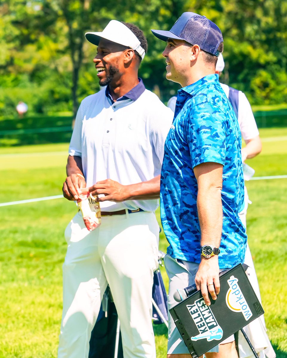 Taking it back to Chicago, IL - <a href="/BMWChamps/">BMW Championship</a>… had a super fun day out at Olympia Fields with the boys. Kind of unfair to have us on that par 3 though… it was 258 yards for the pros, playing more like 275/280 with hurting wind 😬. The amateurs were at 212 yards plus wind 🤦🏻. Saw