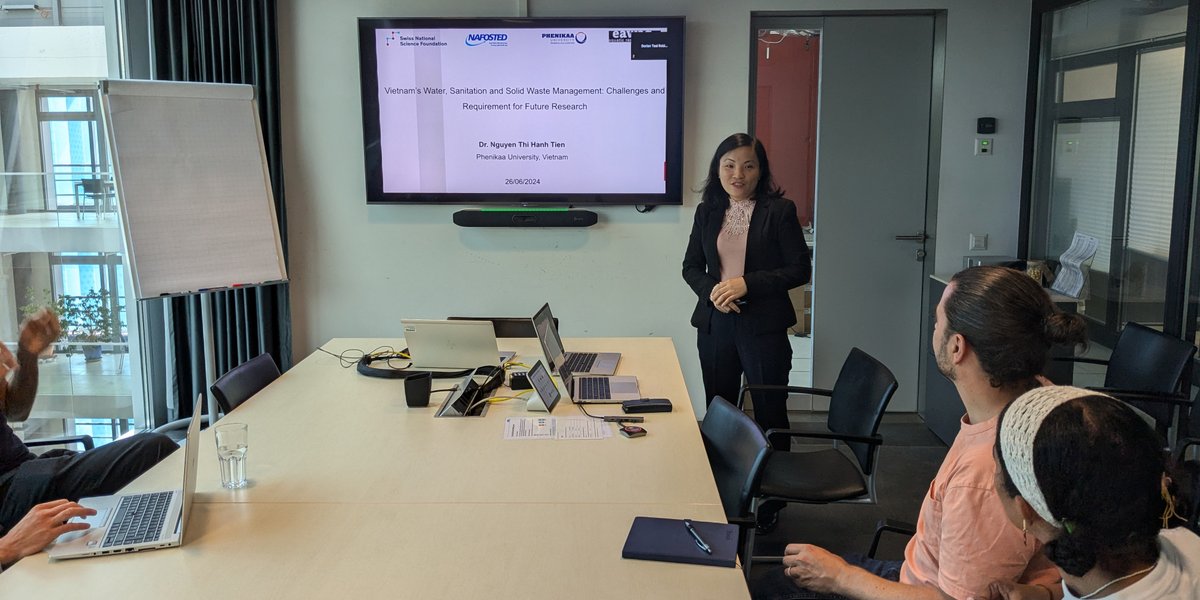 Sandec_Eawag's tweet photo. Project partner Dr. Nguyen Thi Hanh Tien from #Phenikaa University, Hanoi, #Vietnam, presented at #Eawag last week. She partners with the #MSWM group on the Amplifying Waste Recovery Solutions – Towards a Circular Society (#AWARE) project. https://t.co/xzITE09UUl @EawagResearch https://t.co/inObzEqsZq