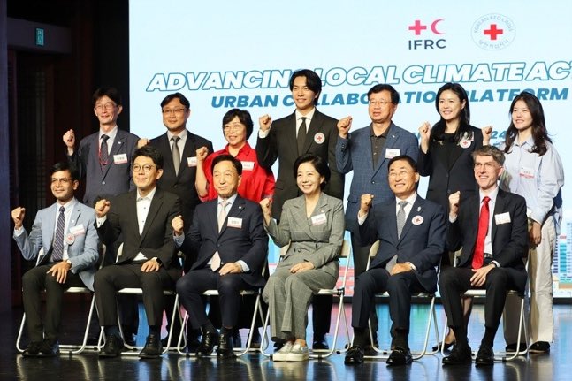 Urban Collaboration Platform hosted by APDRC,  Seoul Metropolitan Government, and Korean Red Cross from July 2nd to 4th in Seoul is off to a good start!

With 2/3 of world expected to be living in cities by 2050 it is crucial to invest in joint action for #urban #resilience.