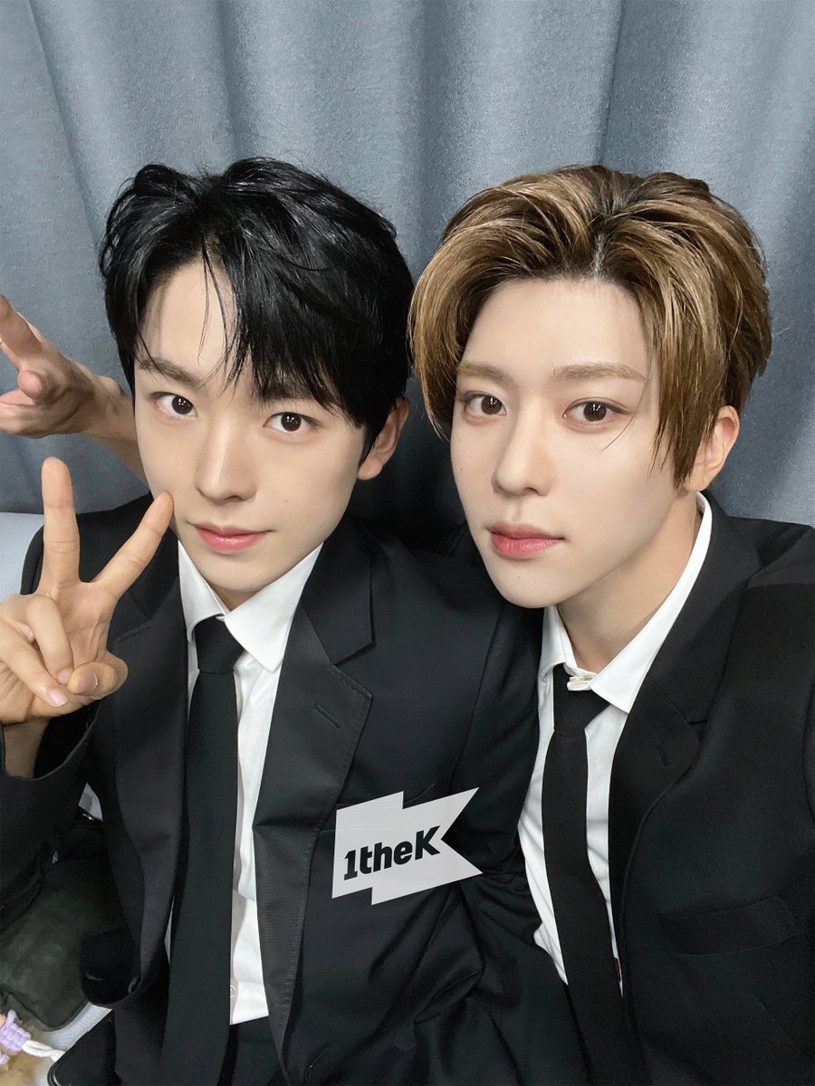 1theK(원더케이) tweet media