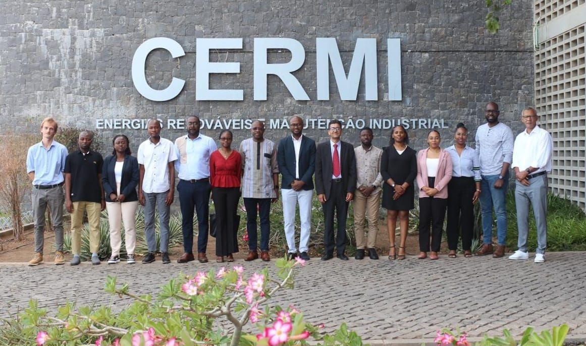 CORE_SDGs's tweet photo. CORE in partnership with the STAR C project and ECREEE conducted a training in Cape Verde.

12 attendees could learn regional solar energy qualification frameworks and curricula for professionals in the field of solar thermal energy from the ECOWAS region👉https://t.co/r6kyF52cl0 https://t.co/Omh9i7voqz