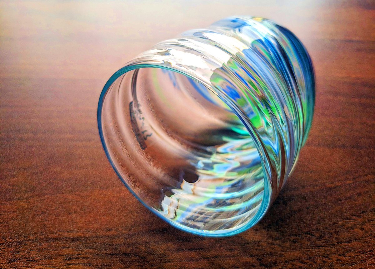 Beautiful crafts from Soejima.
These are perfect for summer! Enjoy the rainbow color at your home!

#glassware #drinkingglass #rainbow #Japan #CoolJapan #Japanese #Japanculture #Japantrip #TravelJapan #ExploreJapan