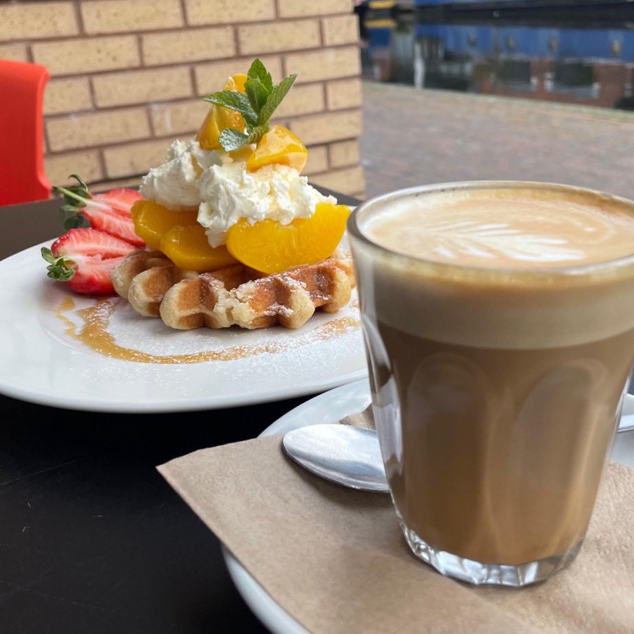 Ju Ju's Cafe tweet media