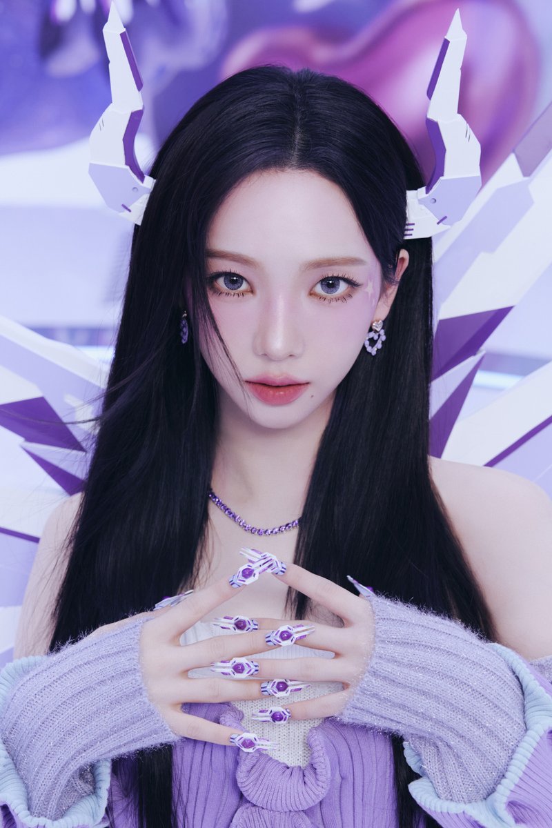 aespa 에스파 ‘Hot Mess’ Teaser Images

aespa 에스파 Japan Debut Single 〖Hot Mess〗
aespa日本デビューシングル 「Hot Mess」
➫ 2024.07.03 0AM (KST/JST)

🔗 aespa-official.jp
💿 aespa.lnk.to/HTMSS

#aespa #æspa #에스파 #エスパ
#KARINA #카리나  
#HotMess #aespaHotMess