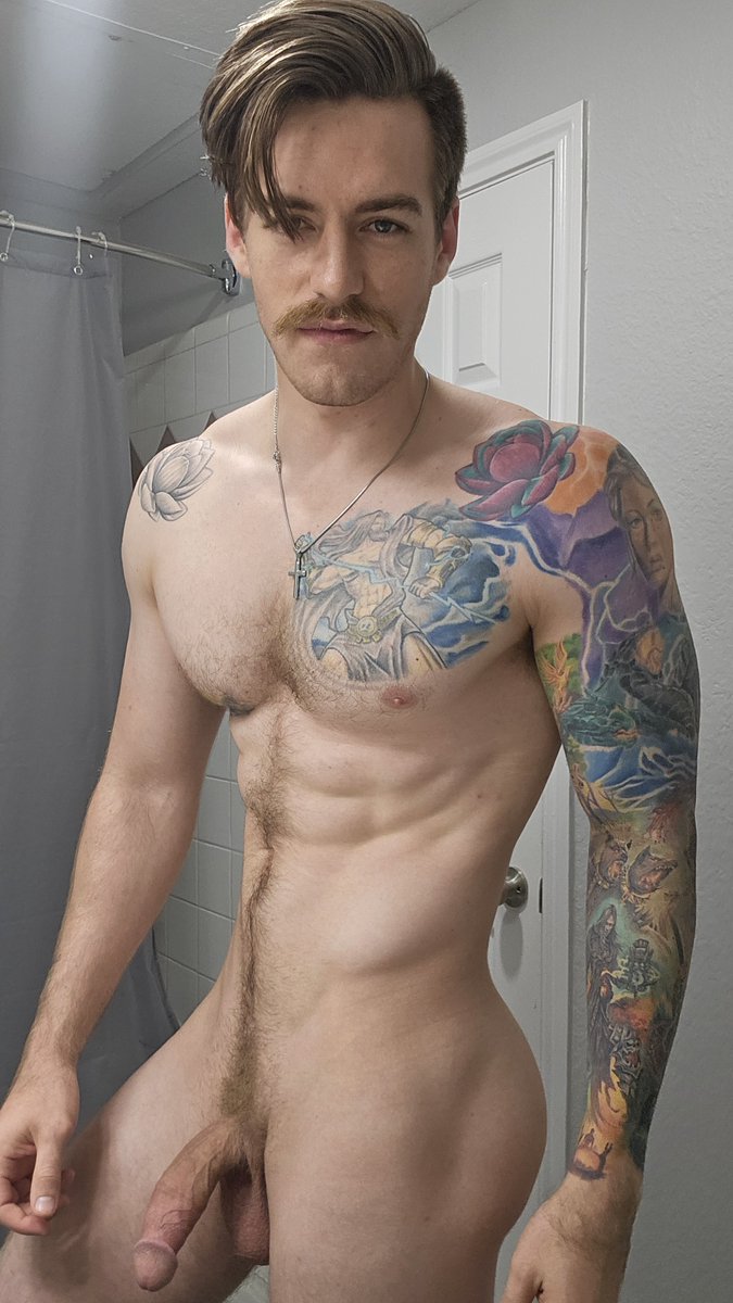The_Lucas_King's tweet photo. How we feeling about the mustache being back? Let me know if I should keep it for a while this time! 👨 https://t.co/5wgsoDZKEN
