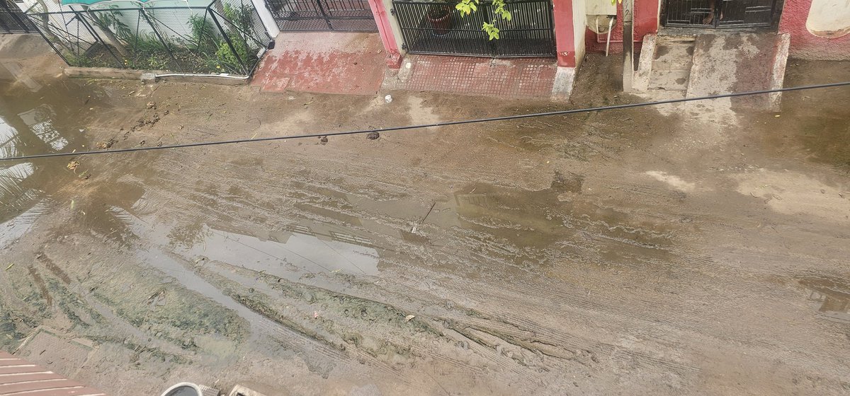 IngitChopra's tweet photo. @CMMadhyaPradesh @JM_Scindia @PMOIndia @narendramodi  @ChouhanShivraj @GwaliorComm @dmgwalior @jdjsgwalior Pathetic Conditon at Block Shakti Vihar Ward 60 Darpan Colony Thatipur Gwalior
INDIA reached to Moon but no solution for Earth problem. https://t.co/CGgXpq7lKY
