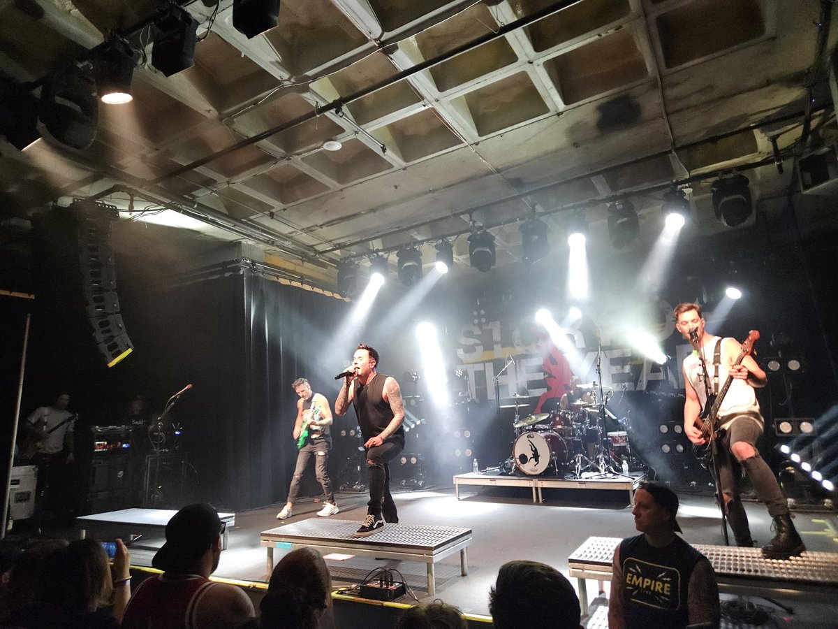 DallasMac101's tweet image. Shoutout to Story of the Year for rocking our fucking faces off in Albany tonight!! @EmpireLive518 @StoryoftheYear