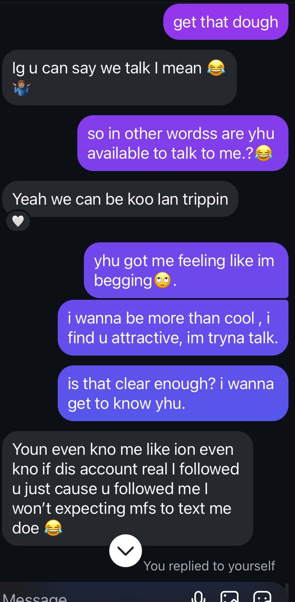 sumoniee's tweet photo. So im catfishing my man off a fake page and he failing so far https://t.co/59QWfKcYoJ