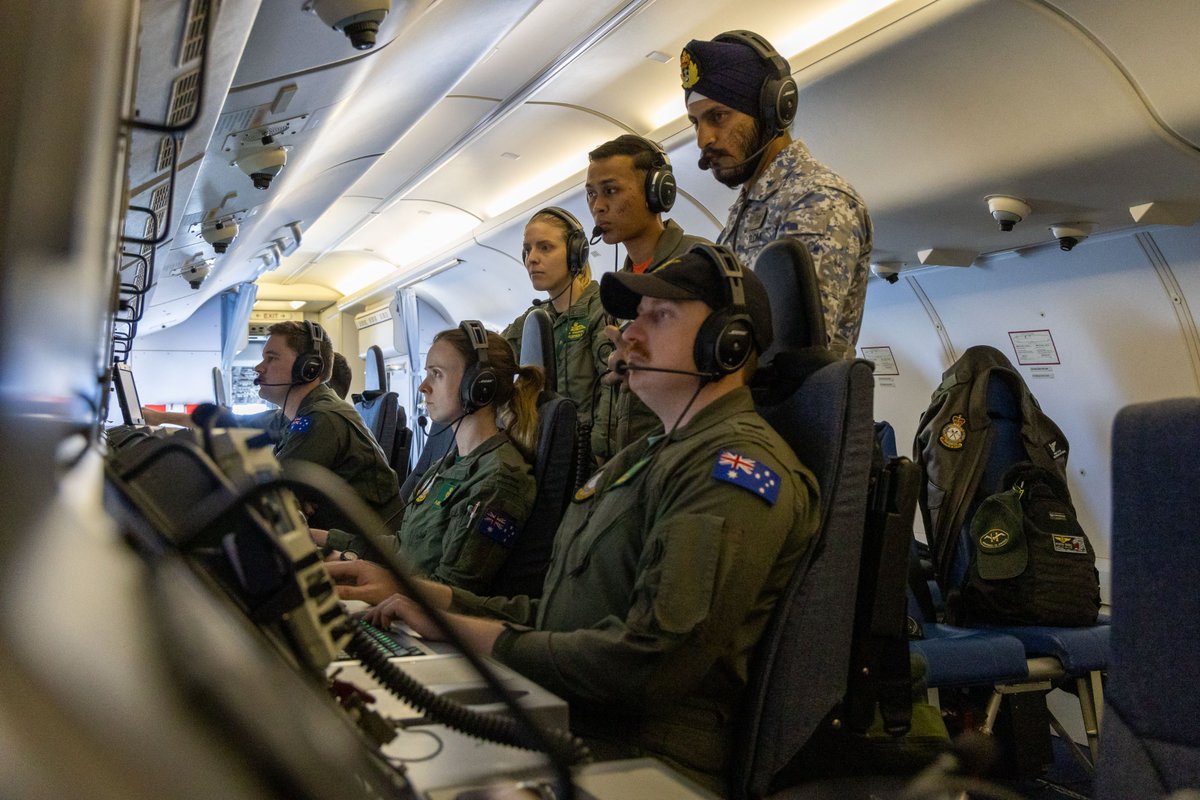 hqjoc's tweet photo. ✈Under #OperationGateway, #YourADF No. 11 Squadron @AusAirForce P-8A Poseidon operated from the Royal Malaysian Air Force (RMAF) Base Butterworth to monitor naval shipping along some of the world’s busiest shipping routes in the North Indian Ocean and South China Sea. https://t.co/jrLVZmXeZy