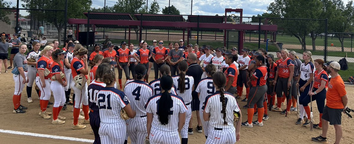 EC Bullets Fastpitch tweet media