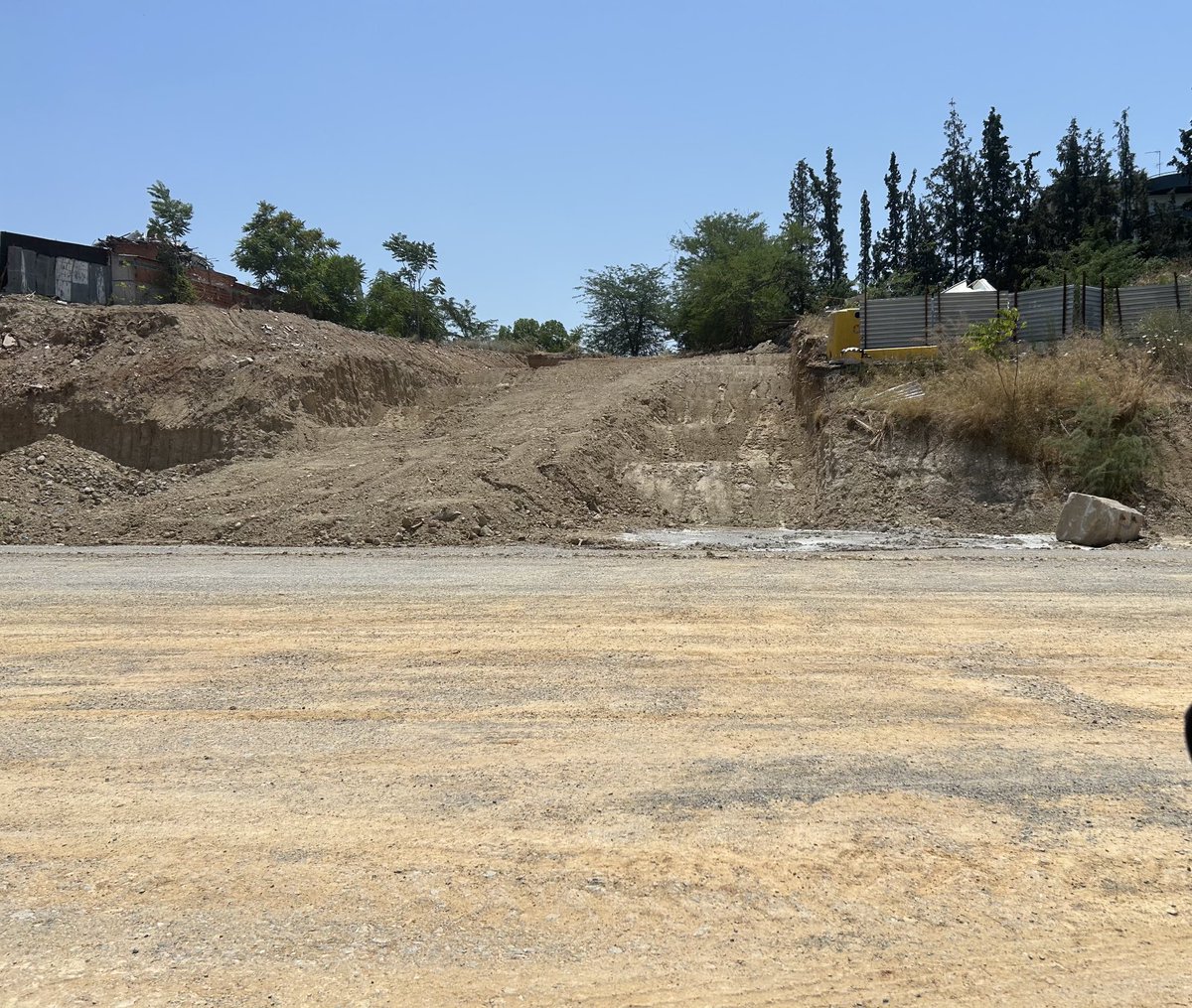 YToskas's tweet photo. 40 χρόνια πήρε στη ΝΑ Θεσσαλονίκη η διάνοιξη της Μ.Ψελλού..👍»χτίζεται» εκεί ο βιώσιμος πολυτροπικός τερματικός Ν. Ελβετίας του μετρό.. συνεχίζουμε να παλεύουμε!🤟.. #oseth #metrothes #skg https://t.co/jcpICOXbWA