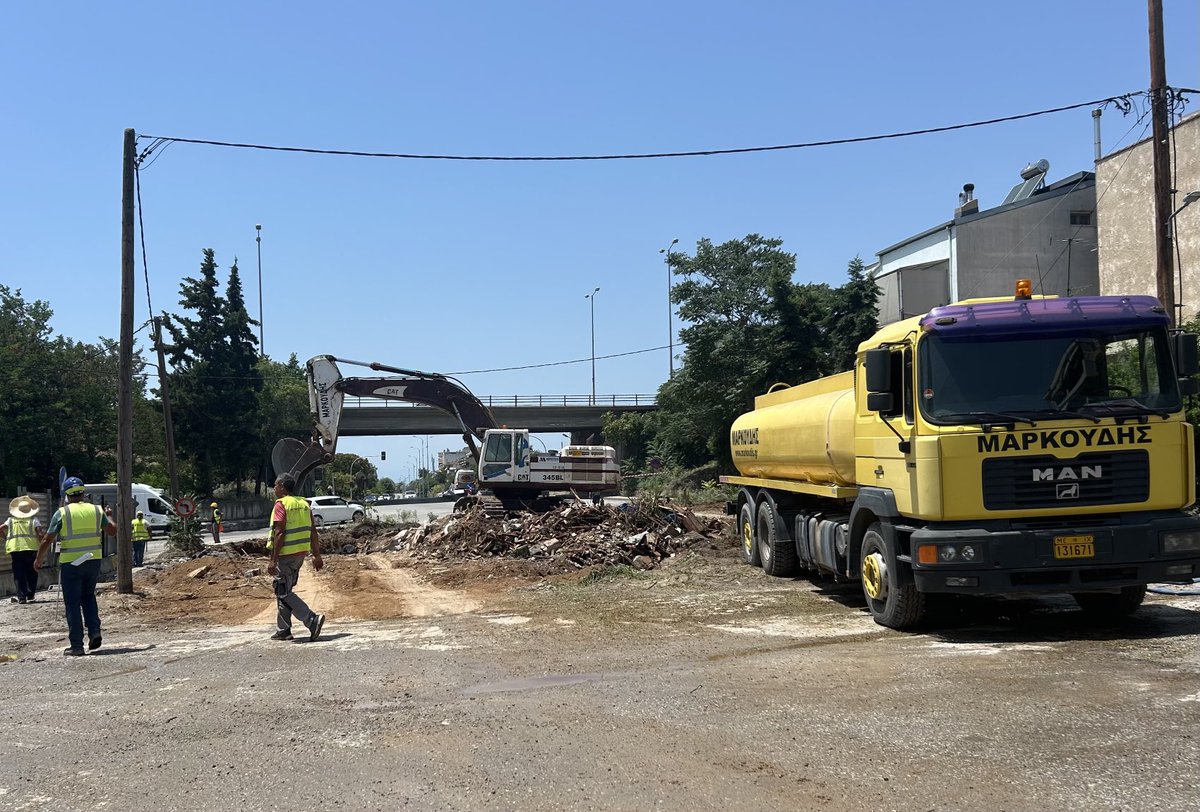 YToskas's tweet photo. 40 χρόνια πήρε στη ΝΑ Θεσσαλονίκη η διάνοιξη της Μ.Ψελλού..👍»χτίζεται» εκεί ο βιώσιμος πολυτροπικός τερματικός Ν. Ελβετίας του μετρό.. συνεχίζουμε να παλεύουμε!🤟.. #oseth #metrothes #skg https://t.co/jcpICOXbWA