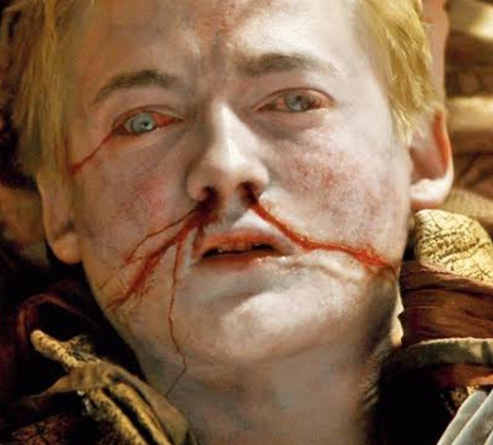 Thrones Updates tweet media