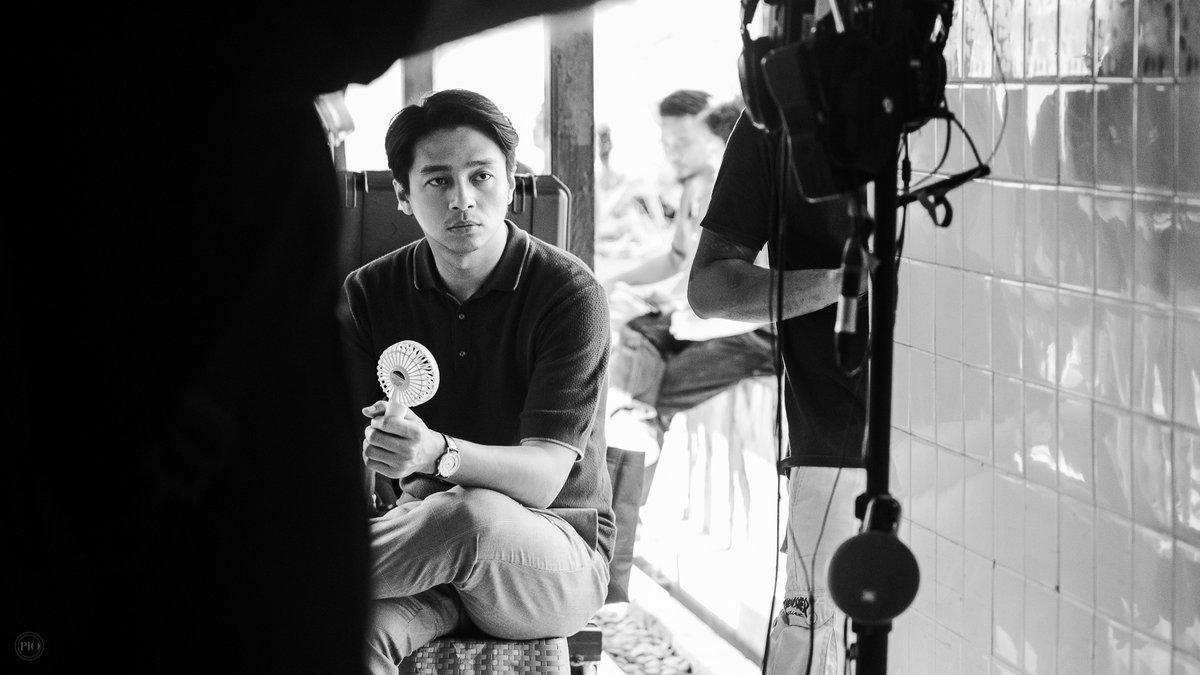 piokharisma's tweet photo. Deva Mahenra before camera roll. #btsiparadalahmaut #SetorFotoPio https://t.co/CjazUcqkUt