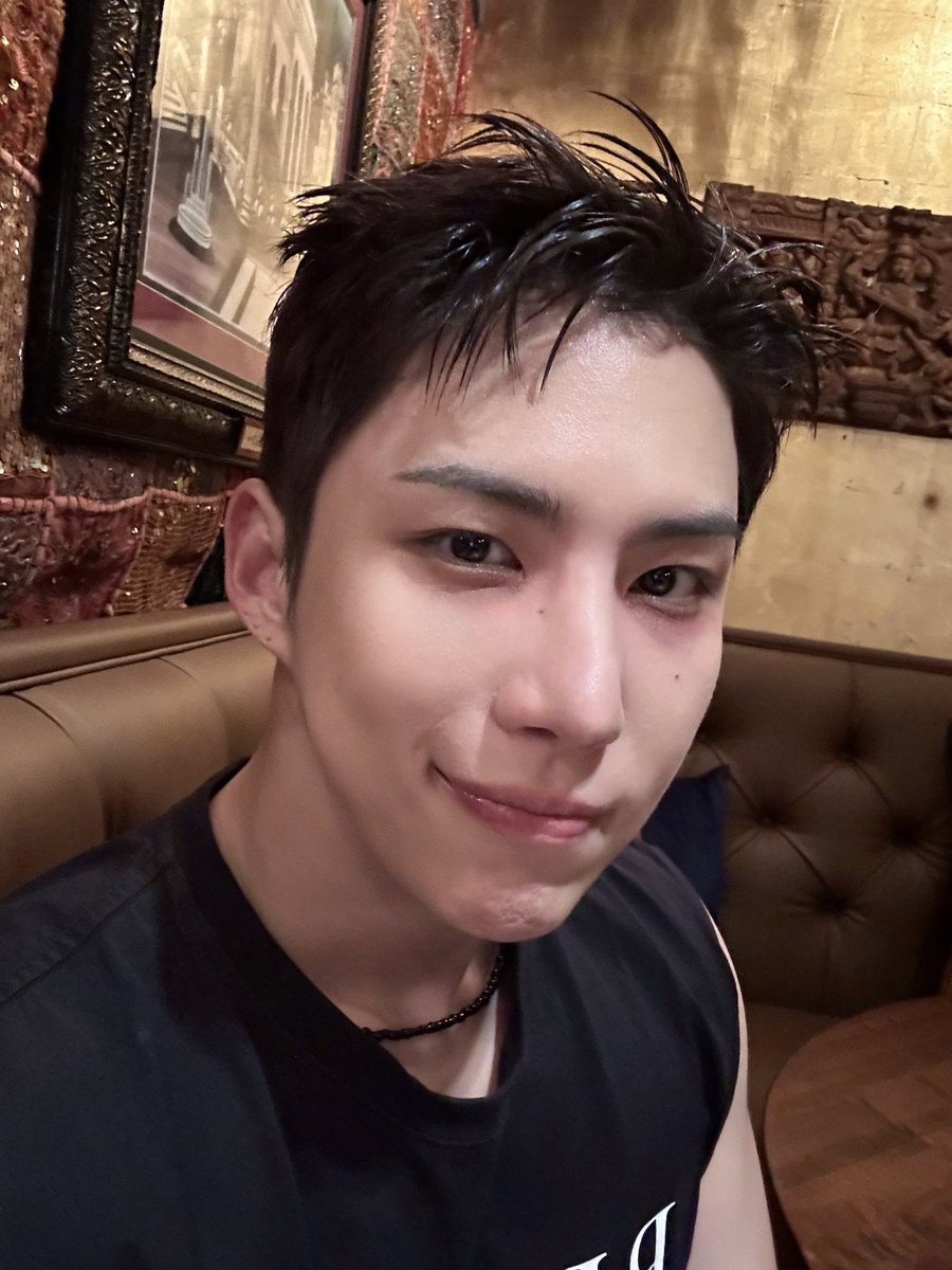official_ACE7's tweet photo. [#에이스_와우]

오늘도 찢었다 초이들!!🔥

#에이스 #ACE #ACEinHouston https://t.co/gQvWpse6Ji