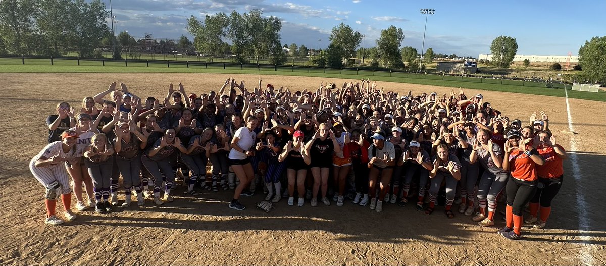 Unity Softball tweet media