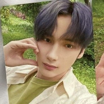 puddinggumz's tweet photo. after all these years... finally hueningkai bisexual flag https://t.co/QCF7UNLLEO