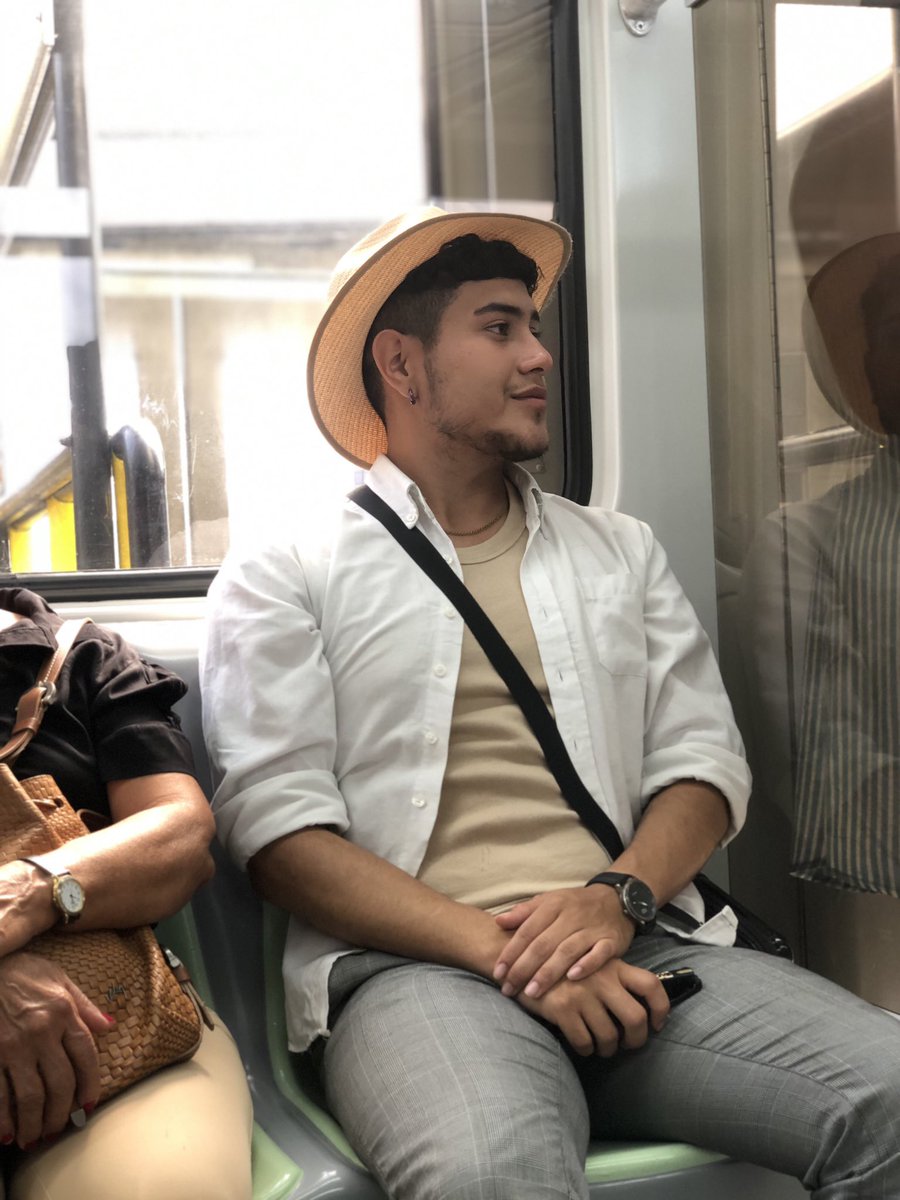 Juanjoven02's tweet photo. Medallo✨ https://t.co/XzC4m7JwW5