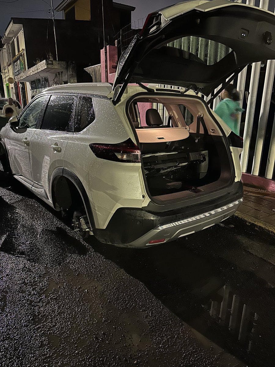 Alejandro De La Mora tweet media