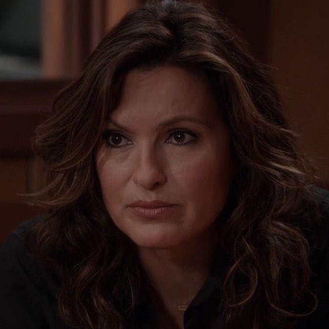 oliviaxstabler's tweet photo. Season 13 Olivia Benson you will always be famous https://t.co/h3e3VF9xAN