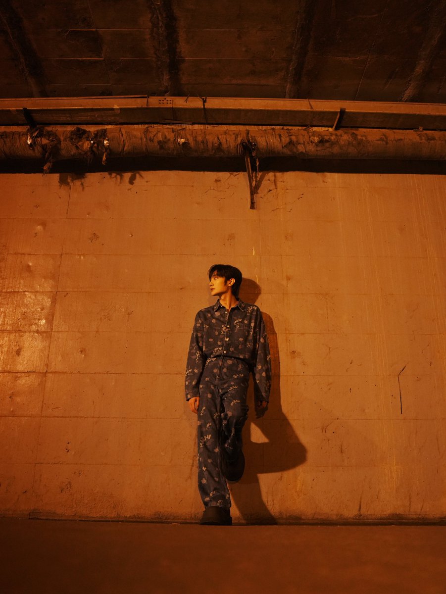 LiuyeTH's tweet photo. [#LiuyeWork]  (3)  

มีความฝันไรบ้างที่ทำให้คุณเต็มใจจะออกเดินทาง 
ชีวิตที่ดูเหมือนช้า แต่เร่งด่วนนี้ 
ฉันคิดในใจเพื่อเธอซ้ำแล้วซ้ำเล่า 
ฉันอยู่ที่นี่ทะนุถนอม โอบรับสิ่งดีๆในชีวิตด้วยสุดหัวใจ

 #YEAANDME #หลิวเหย่ #Liuye #刘也        
©®刘也Yea工作室           
📷[2024-07-02] https://t.co/4vJWY4COLE