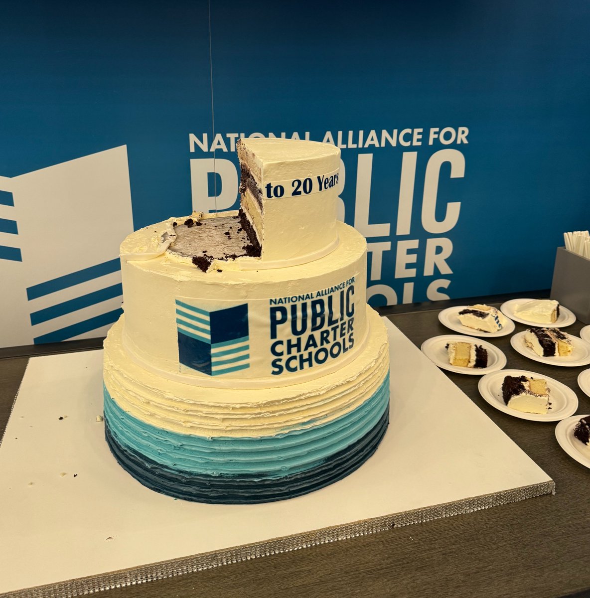 JoeNathan9249's tweet photo. Today, @charteralliance literally "takes the cake" & shares it widely - as very good ideas were shared widely among thousands at #NCPC24 @debbieveney @Dyrnwyn @DarrenTBeck @LadyTenn @FlCharter @ninasrees @jennformative @arotherham @DiverseCharters @bellwetherorg @citizenstewart https://t.co/EQeRkOl488