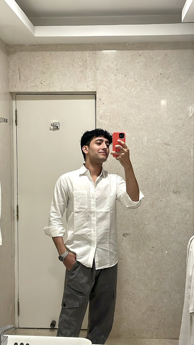 Parth 🥑 tweet media