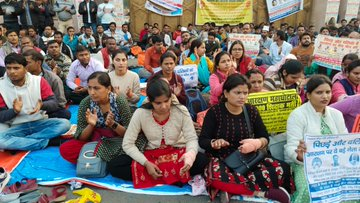 #69000_शिक्षकभर्ती_में_आरक्षण_घोटाला
#69000_शिक्षकभर्ती_में_आरक्षण_घोटाला
#69000_शिक्षकभर्ती_में_आरक्षण_घोटाला
<a href="/MPDharmendraYdv/">Dharmendra Yadav</a> <a href="/yadavakhilesh/">Akhilesh Yadav</a> <a href="/rahul/">Rahul Sidhu</a>