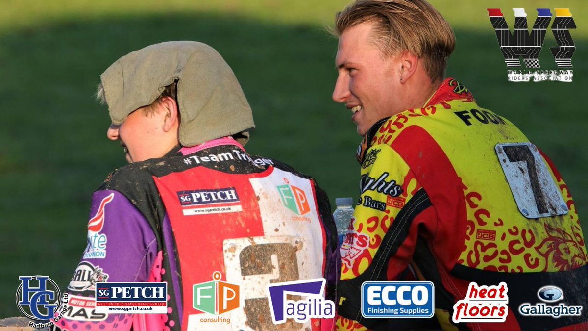 RedcarBears's tweet photo. Caption Contest!

What's the conversation between Ben Trigger and Vinnie Foord here?

And why does Ben have that on his head....? 😅

📷 Michael Cox https://t.co/ABzydJbsz9
