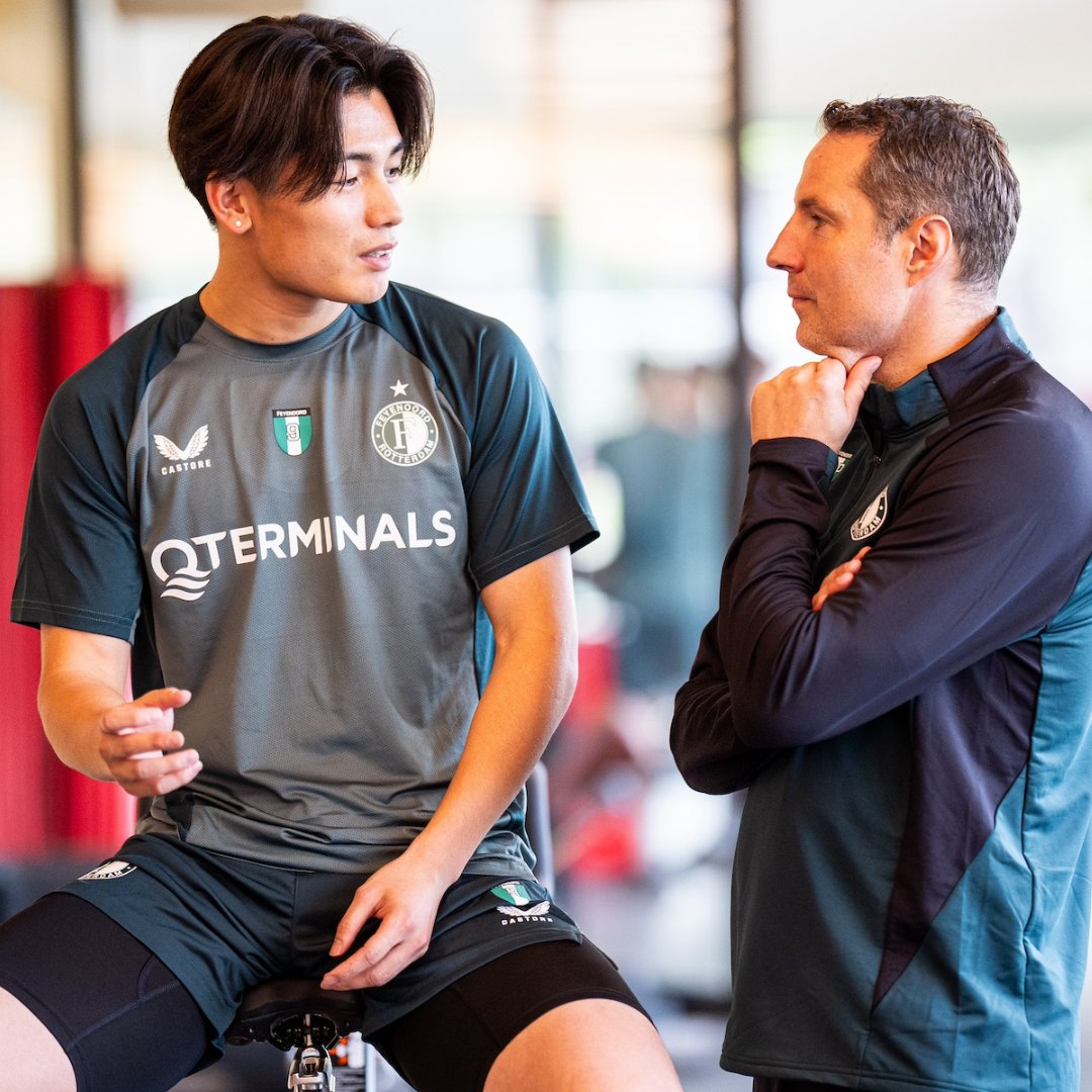 QT_Kramer_RTM's tweet photo. Great to see the @q_terminals logo on Feyenoord's training kit for the first time this season! ⚽️🏆
Wishing the team the best of luck and many victories this season. Let's go, Feyenoord!

#ProudPartner #QTerminals #QTerminalsKramerRotterdam #Feyenoord  #TeamSpirit #FootballFever https://t.co/34NCRCykQU