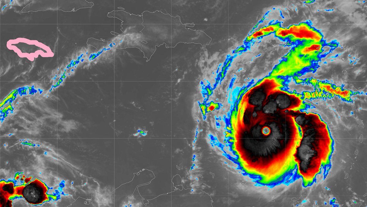 #Hurricane #BERYL is up to 145 knots now—earliest Atlantic Cat 5 on record. Next threatened landmasses are Jamaica (pink) &amp; Mexico's Yucatan Peninsula. But it's likely peaked &amp; should be much weaker when it impacts these places. Not sure of my next move—thinking about it.