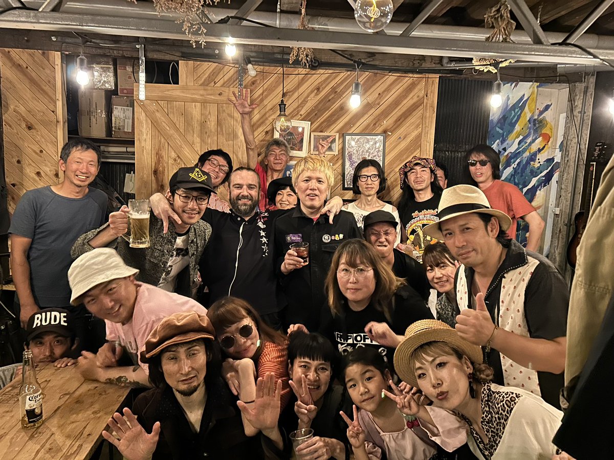 土曜日の「原始のウタゲ」お集まりいただきありがとうございました🙌
エアコンが効かないほど熱い夜となりました！熱苦しい思いをさせてすいません！
しかしみんなそれ以上に楽しんでもらっていたのでありがたかったです🙌
素晴らしい夜でした🙌✨
#原始のウタゲ