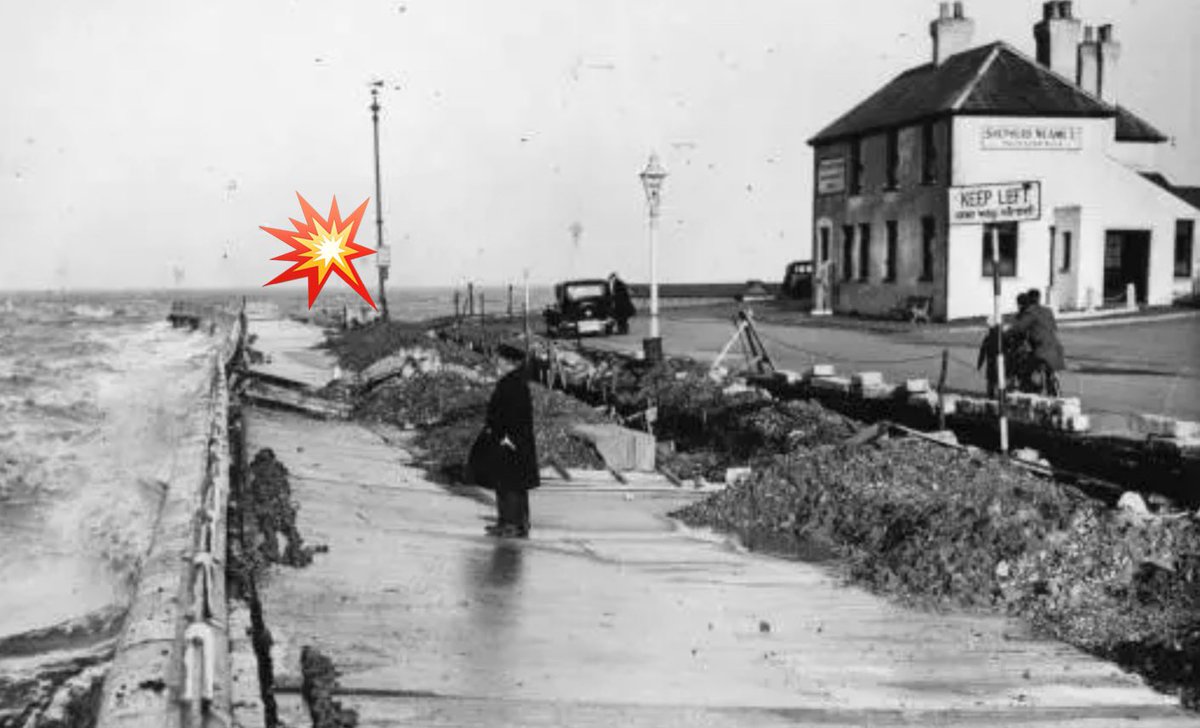 TimescapesKent's tweet photo. #ShadowOverEngland

V Weapon Campaign 1944-1945

V2 LONG RANGE ROCKET CRASHES INTO SEA

Thomas Porter resident of Seasalter, personal diary.

Tuesday 16th January 1945

“Another rocket landed in the sea off Hampton near Herne Bay at about 8.15 this morning.” https://t.co/j9b7mUKOm5