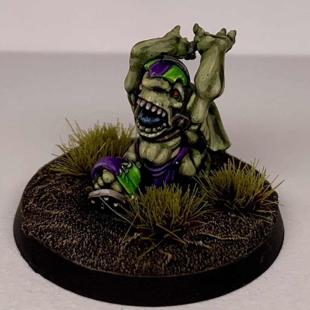 StuffPhil's tweet photo. Snotling from an Underworld Denizens Blood Bowl team.
#warhammercommunity #paintingwarhammer #paintingminiatures #bloodbowl #snotlings https://t.co/85CeeK0mWj