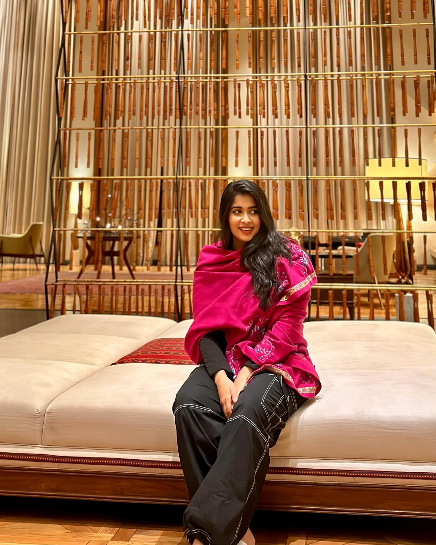 GRdpE_zb0AEvm-K?format=jpg&name=large