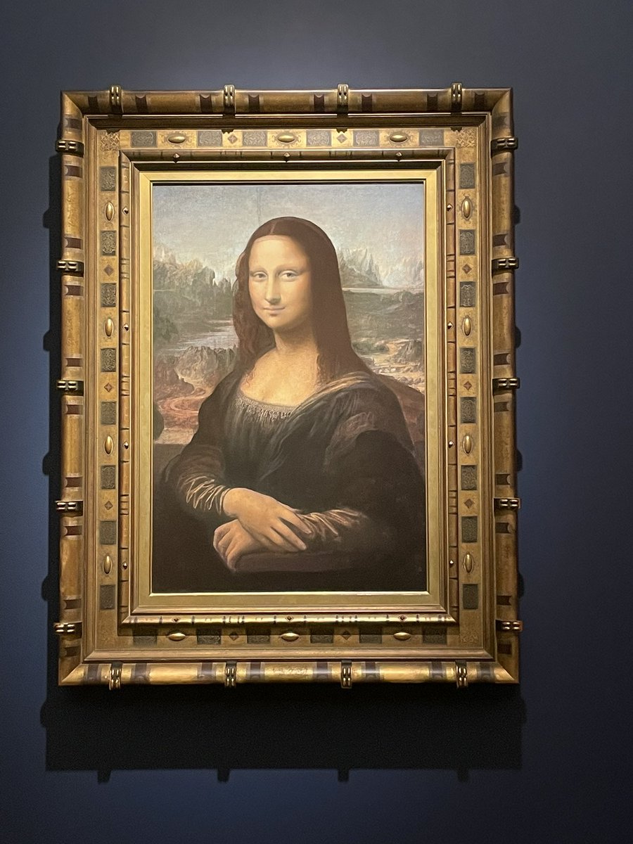 kao4718's tweet photo. 大塚国際美術館に来ています。
教科書で観ていた絵画を原寸大で身近に観られるので、とても新鮮です。西洋美術講座の先生のガイド付きで鑑賞していてとにかく楽しいです https://t.co/UJVPsfhZgp