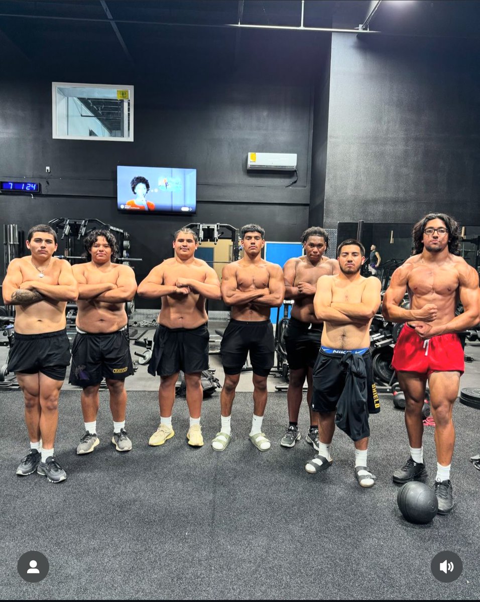 Great workout at TESA here in fontana with <a href="/Coach_Martinez_/">Coach Ray Martinez</a>  and <a href="/TeamElite91/">COACH ELLIOTT REYES</a> this morning. Work don’t stop.

<a href="/GregBiggins/">Greg Biggins</a> <a href="/BrandonHuffman/">Brandon Huffman</a> 
<a href="/Meffyk97/">Mathew Travis Koloamatangi</a>