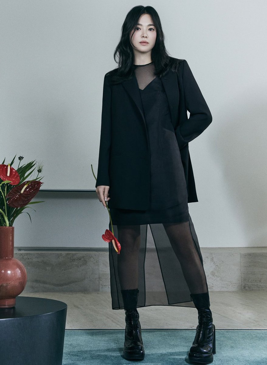 _amaerosario's tweet image. #SongHyeKyo for #Michaa 2024 Pre Fall Campaign 💗